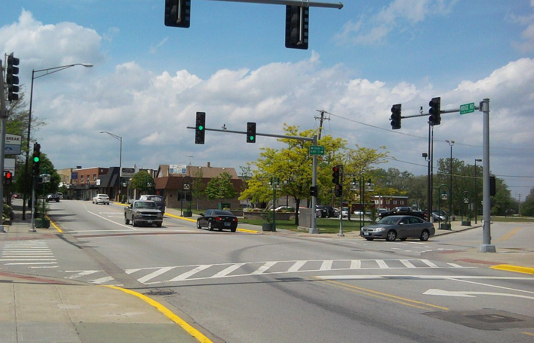Road to College Funding: Free Scholarship Fair (Lansing IL 2023)